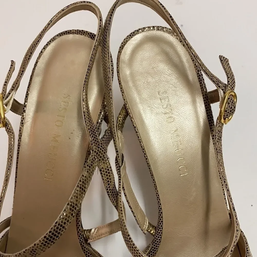 Sesto Meucci Size 8‎ Gold Metallic leather Heels size 9.5N A10